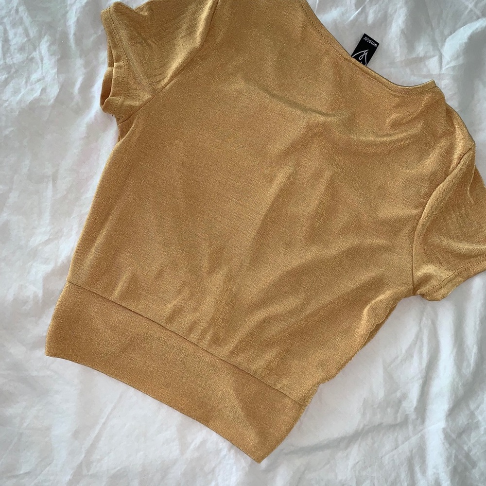 Gold crop top - Picture 2 of 2